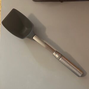 Pampered Chef Gray Silicone Scoop with Stainless Steel Handle